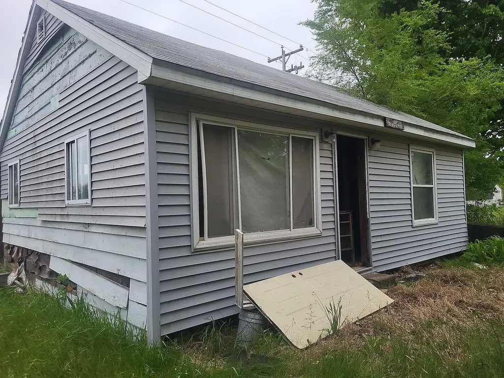 5971 Baseline Road Allegan Township MI 49056
