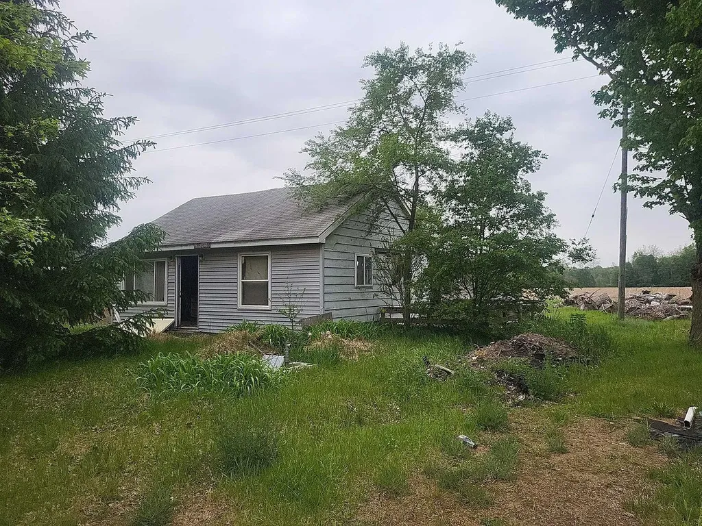 5971 Baseline Road Allegan Township MI 49056