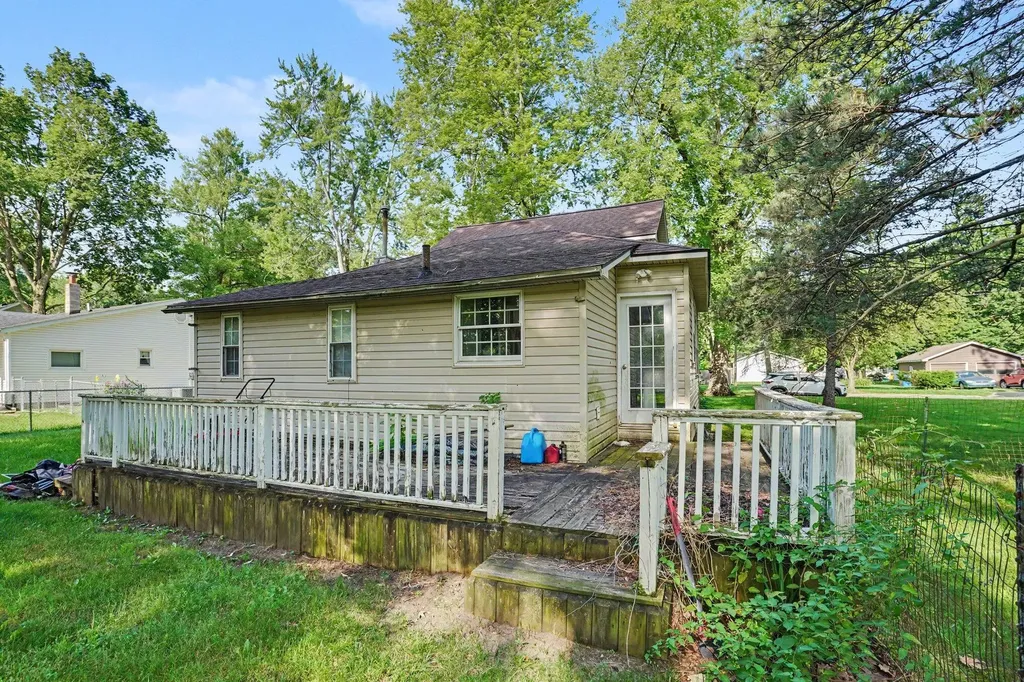 21 Sheridan Street Coldwater City MI 49036