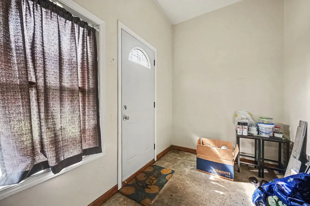 215 S Lincoln Avenue Three Rivers City MI 49093