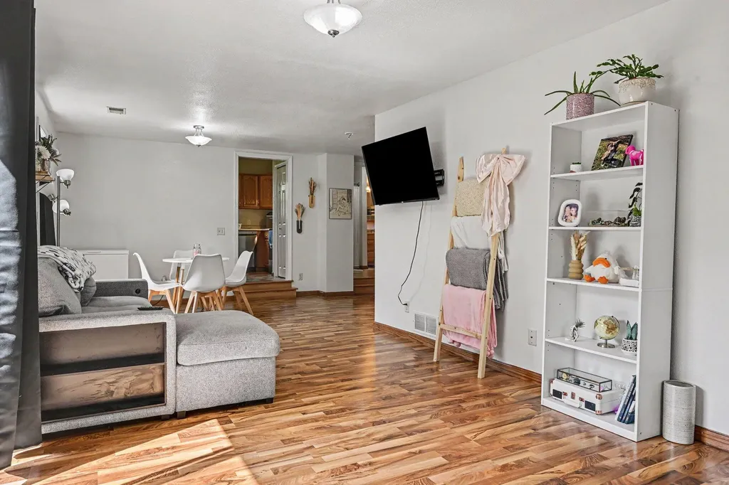 215 S Lincoln Avenue Three Rivers City MI 49093