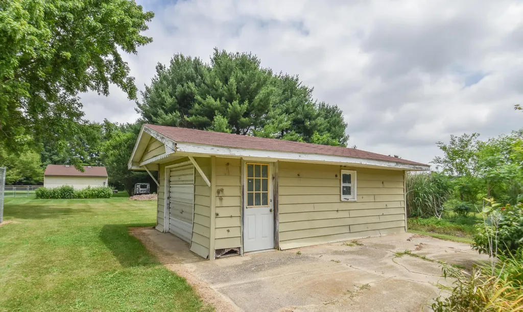 345 N Fremont Road Quincy Township MI 49036