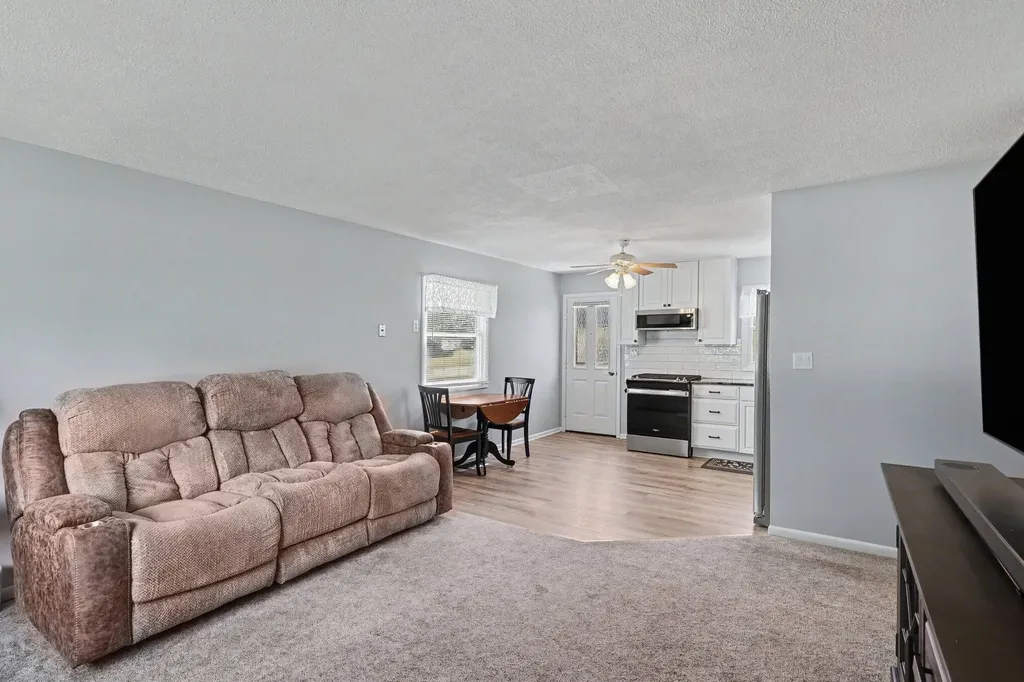 3604 Clinton Way Blackman Charter Township MI 49201