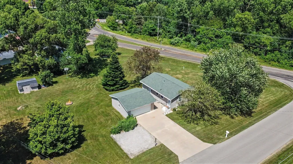 3604 Clinton Way Blackman Charter Township MI 49201