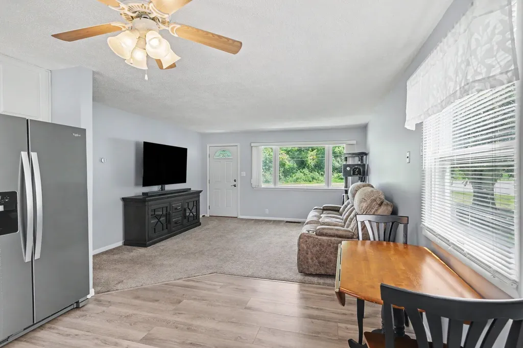 3604 Clinton Way Blackman Charter Township MI 49201