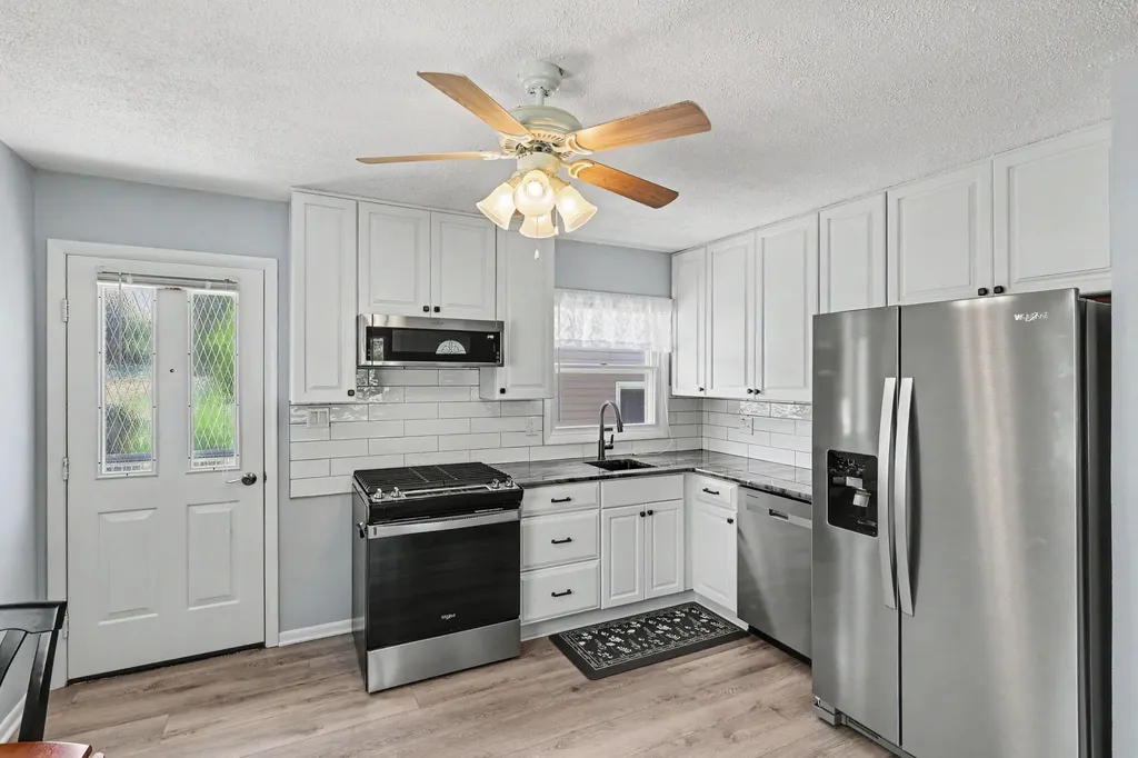 3604 Clinton Way Blackman Charter Township MI 49201