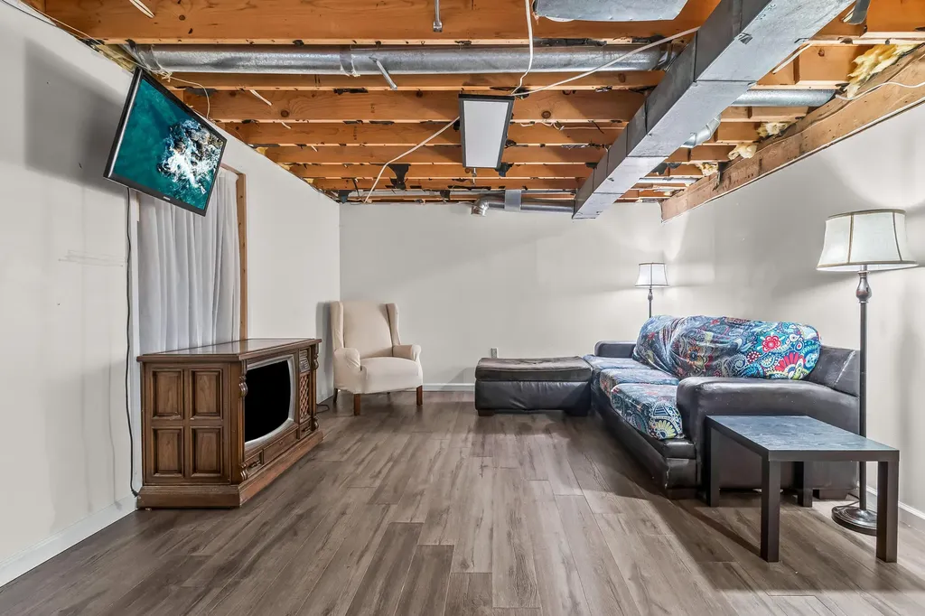 406 Gerald Street Quincy Township MI 49082