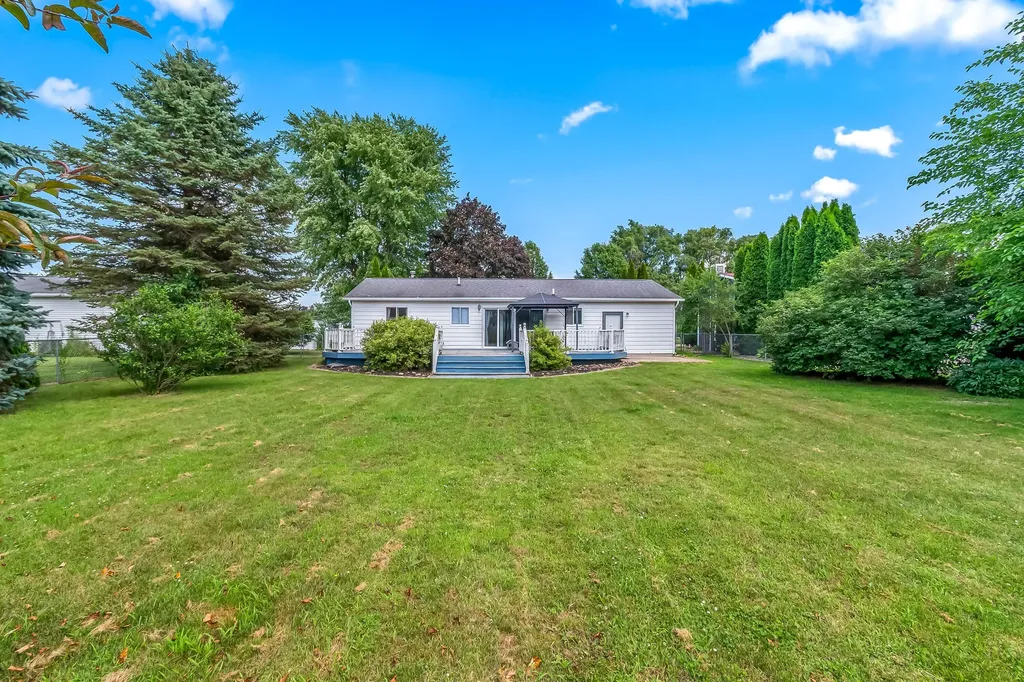 406 Gerald Street Quincy Township MI 49082