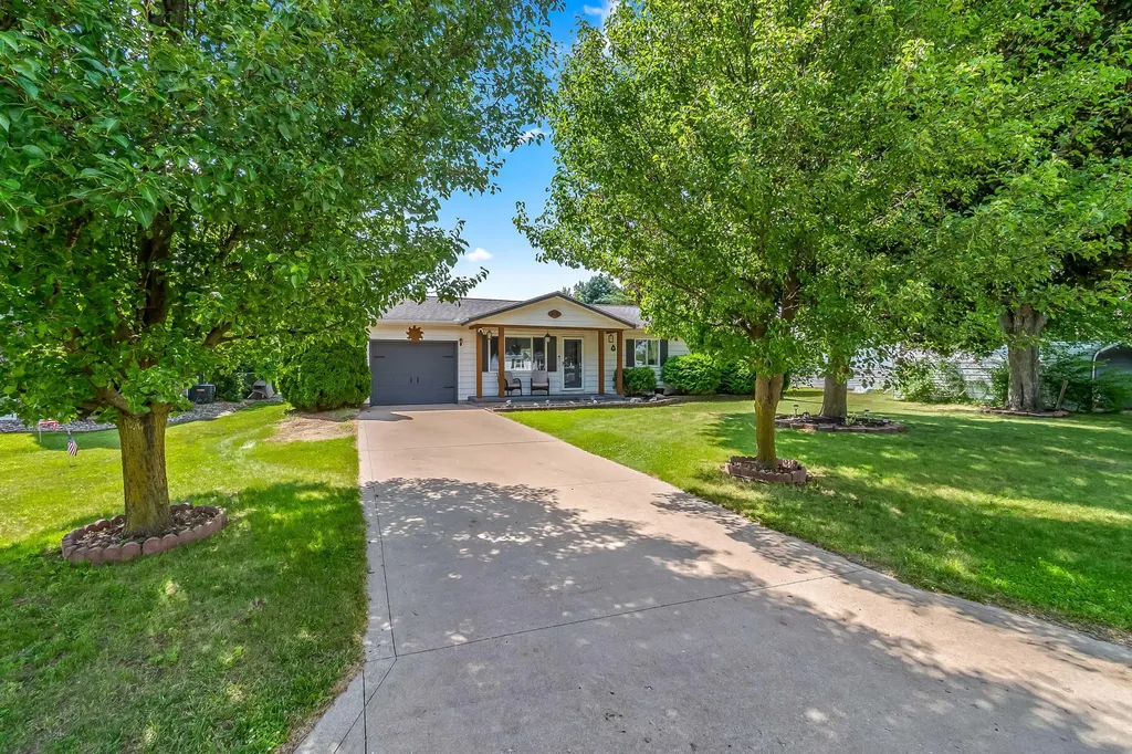 406 Gerald Street Quincy Township MI 49082