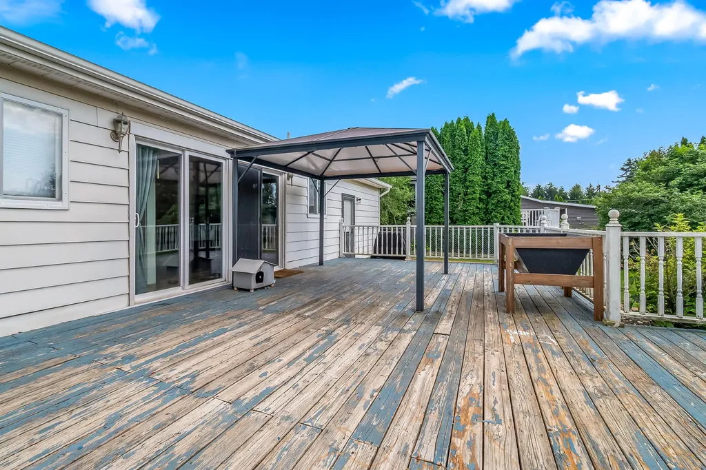 406 Gerald Street Quincy Township MI 49082