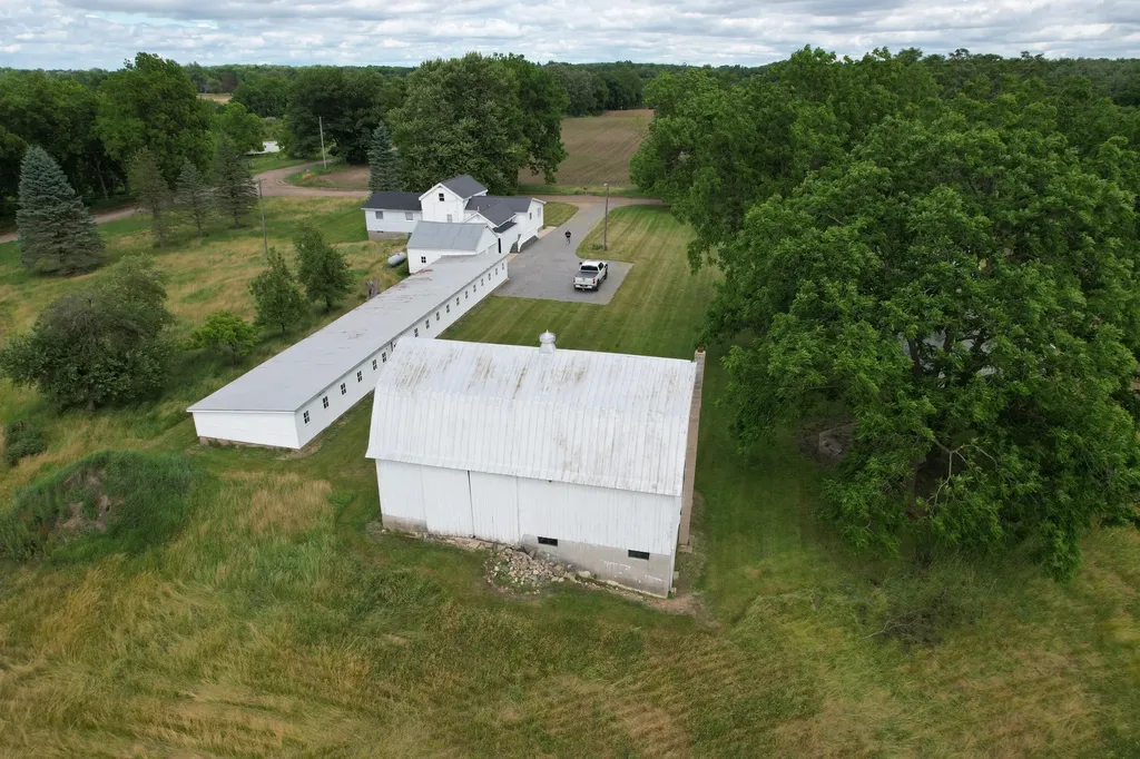 7360 S Tripp Jefferson Township MI 49266