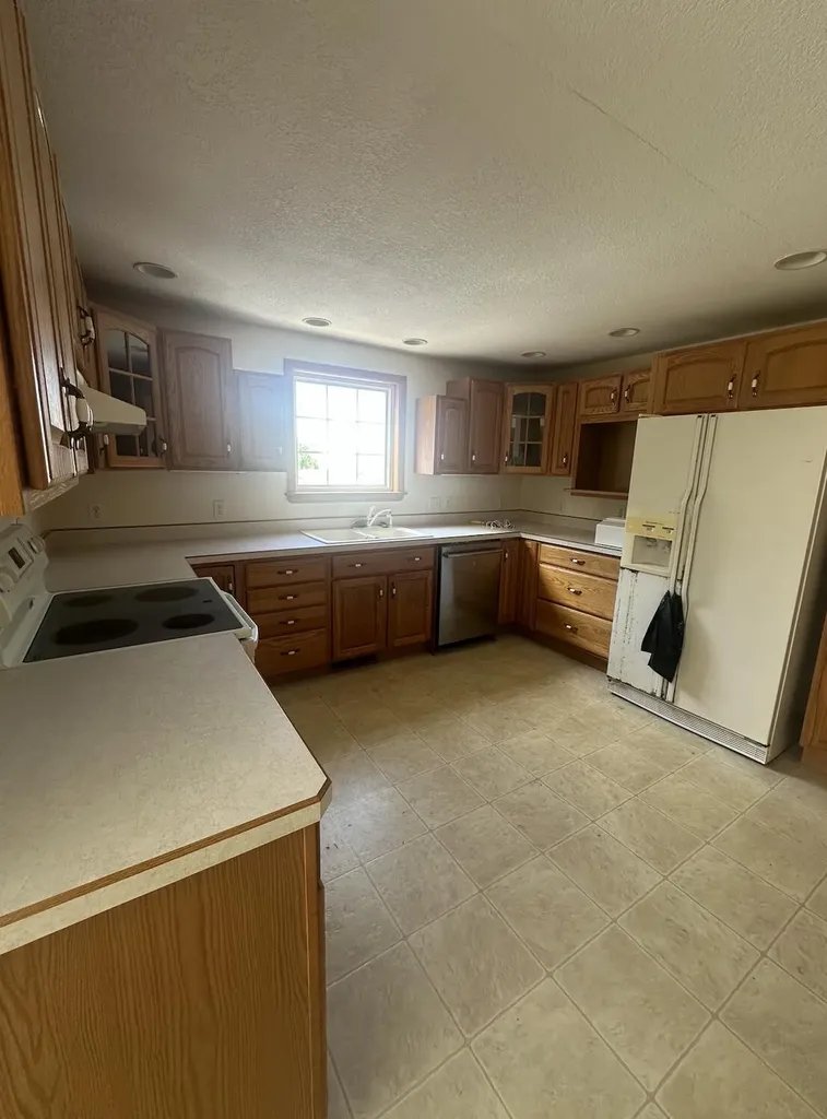 7360 S Tripp Jefferson Township MI 49266