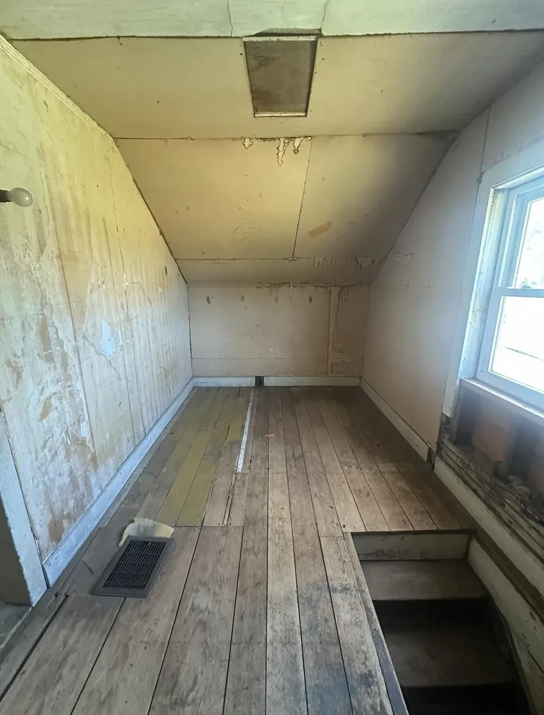 7360 S Tripp Jefferson Township MI 49266