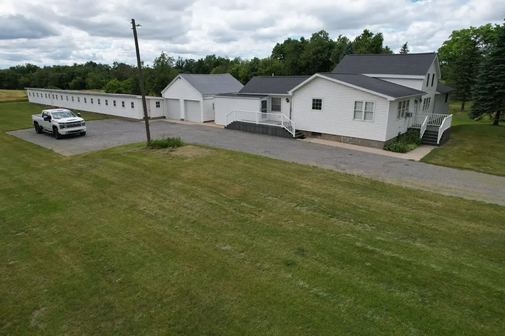 7360 S Tripp Jefferson Township MI 49266