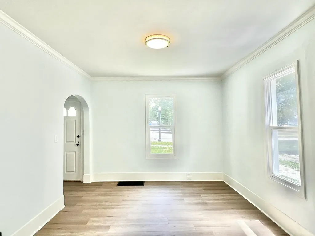 110 Hillsdale Street Hillsdale City MI 49242