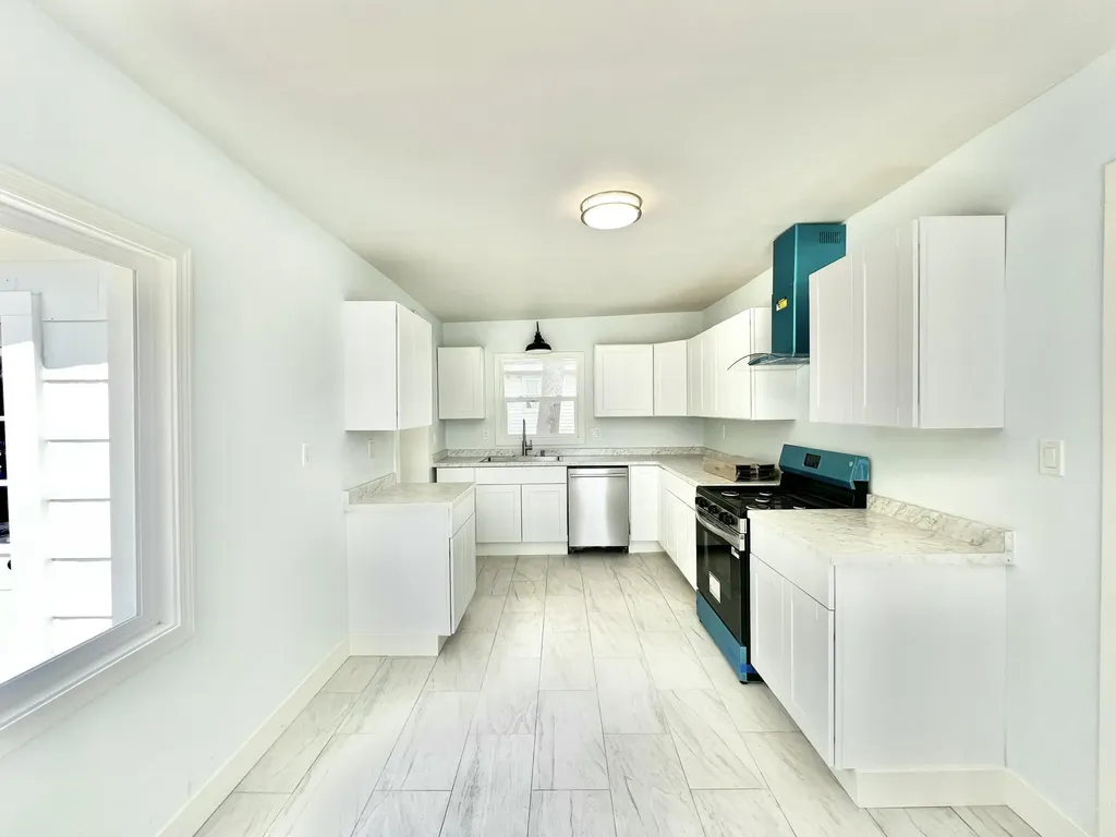110 Hillsdale Street Hillsdale City MI 49242