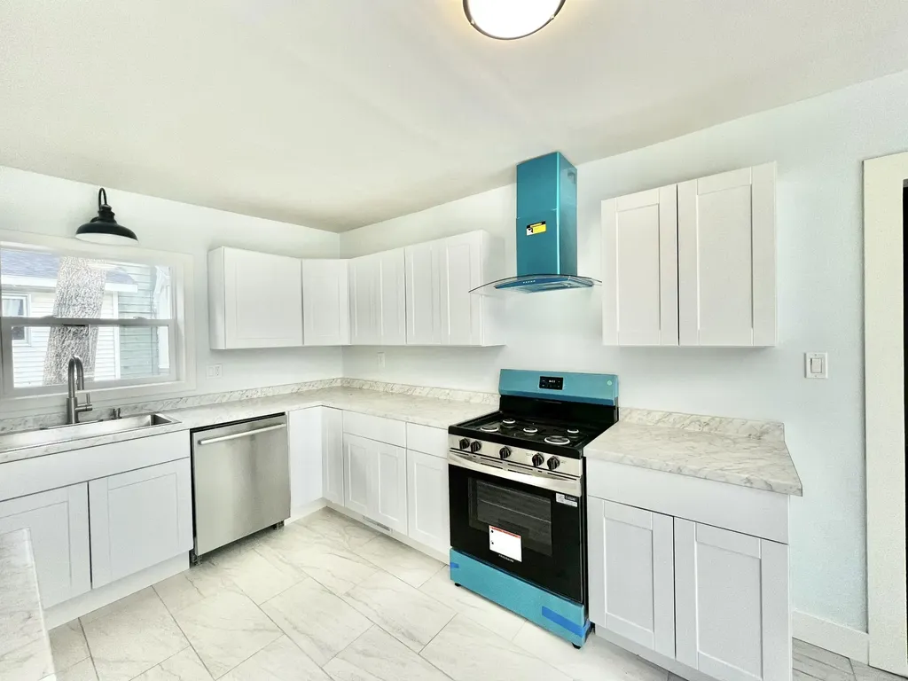 110 Hillsdale Street Hillsdale City MI 49242