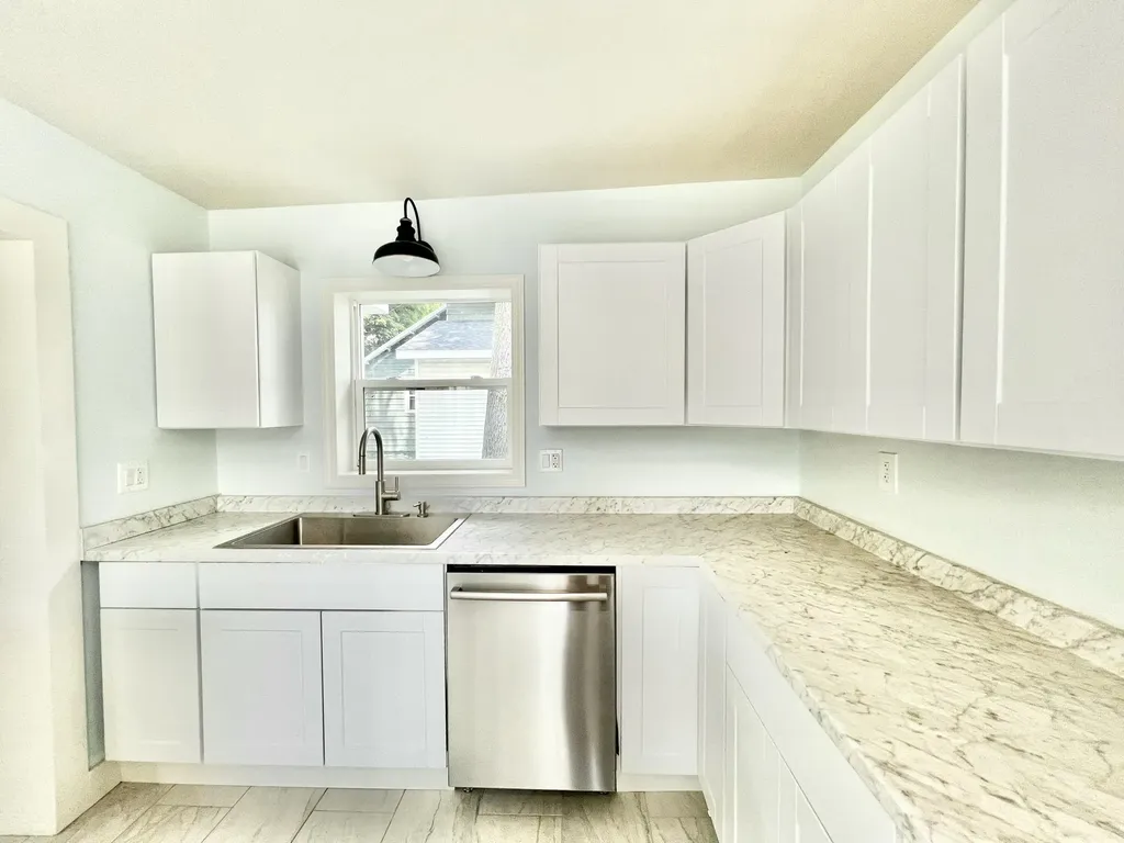 110 Hillsdale Street Hillsdale City MI 49242