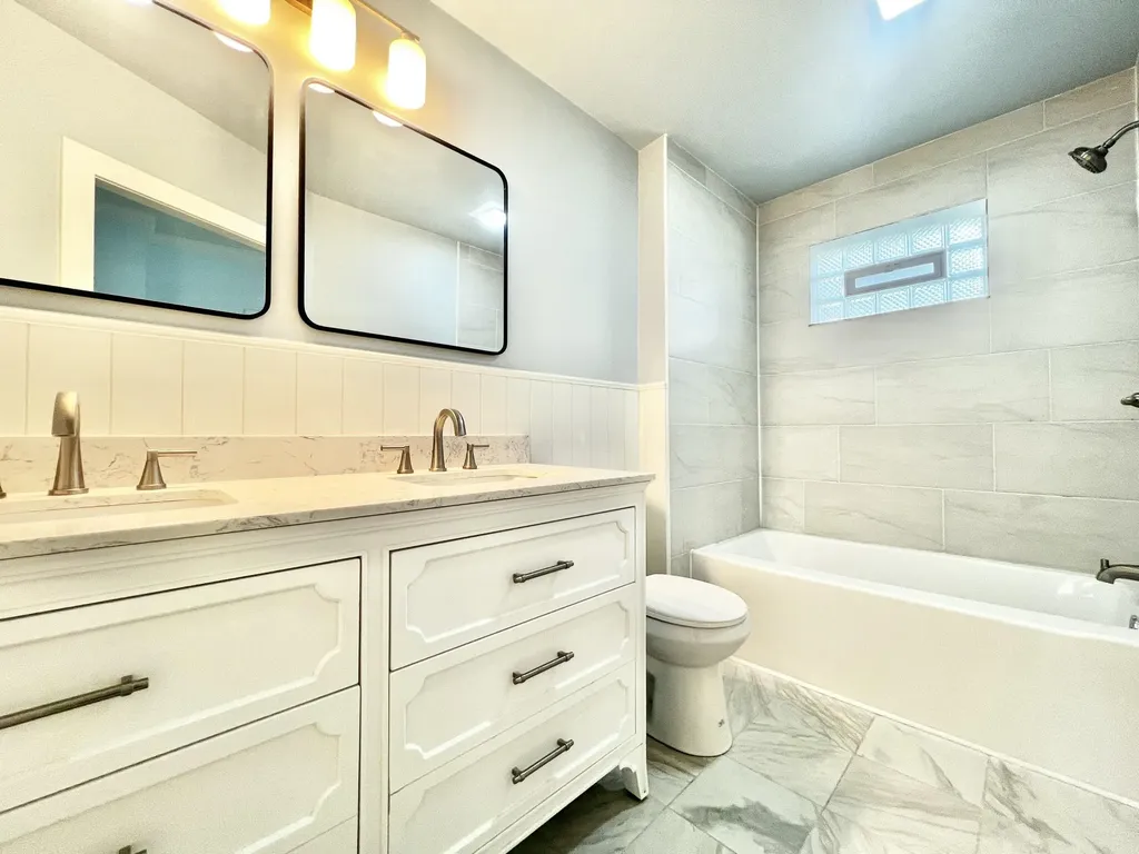 110 Hillsdale Street Hillsdale City MI 49242