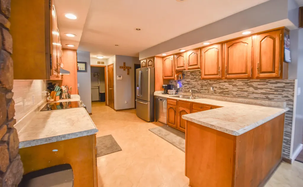 17 Linda Lane Coldwater City MI 49036
