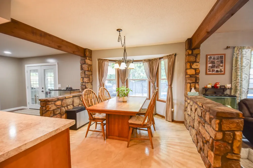 17 Linda Lane Coldwater City MI 49036