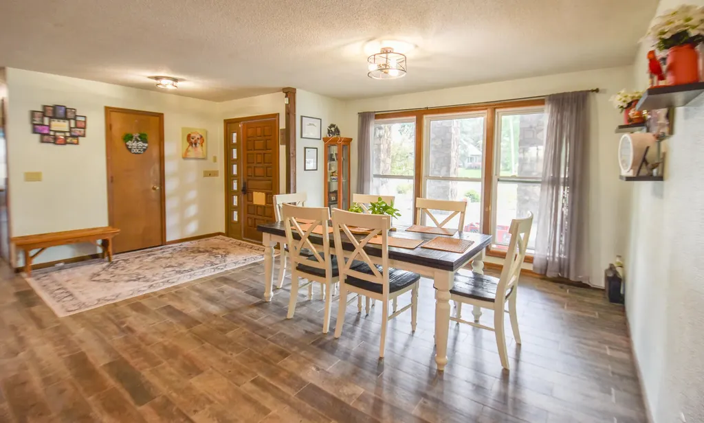 17 Linda Lane Coldwater City MI 49036