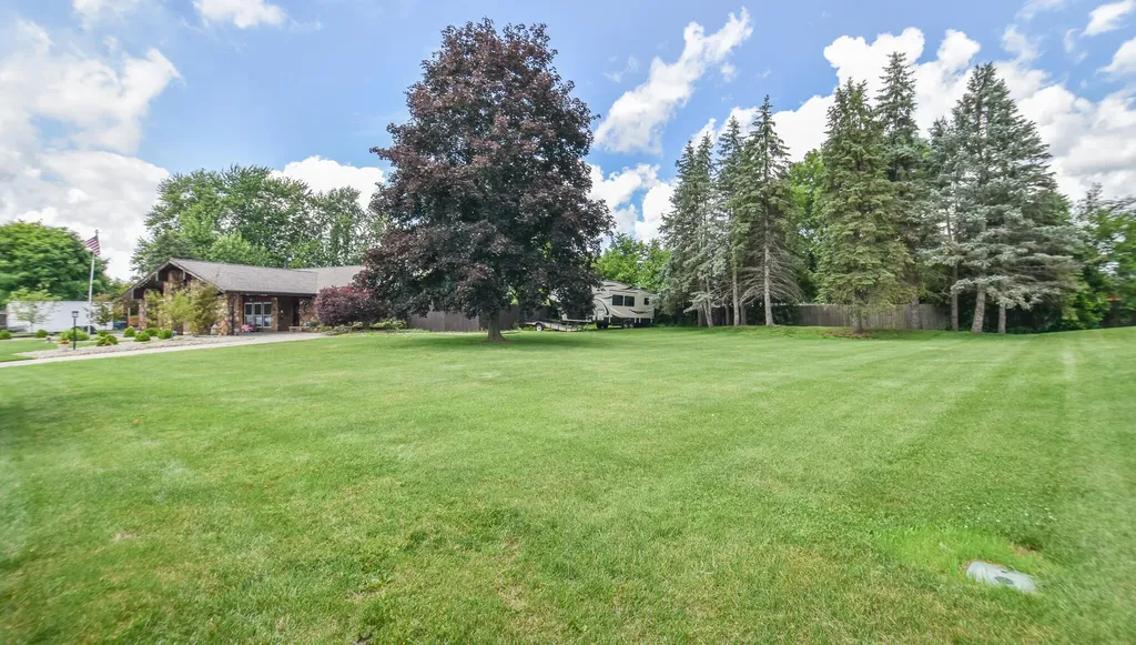 17 Linda Lane Coldwater City MI 49036