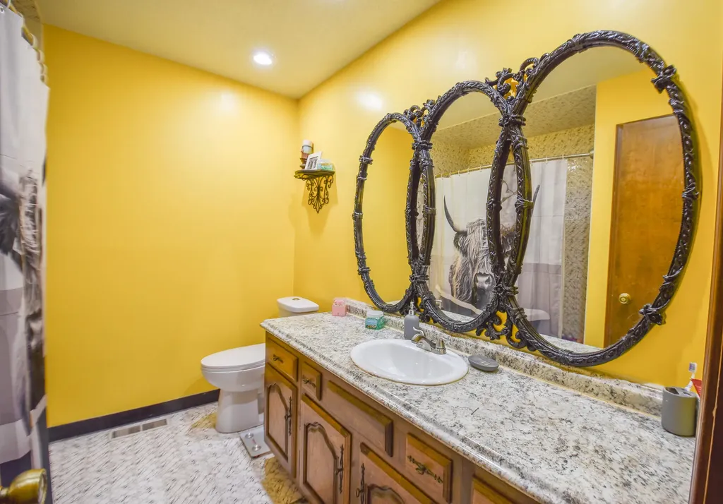 17 Linda Lane Coldwater City MI 49036