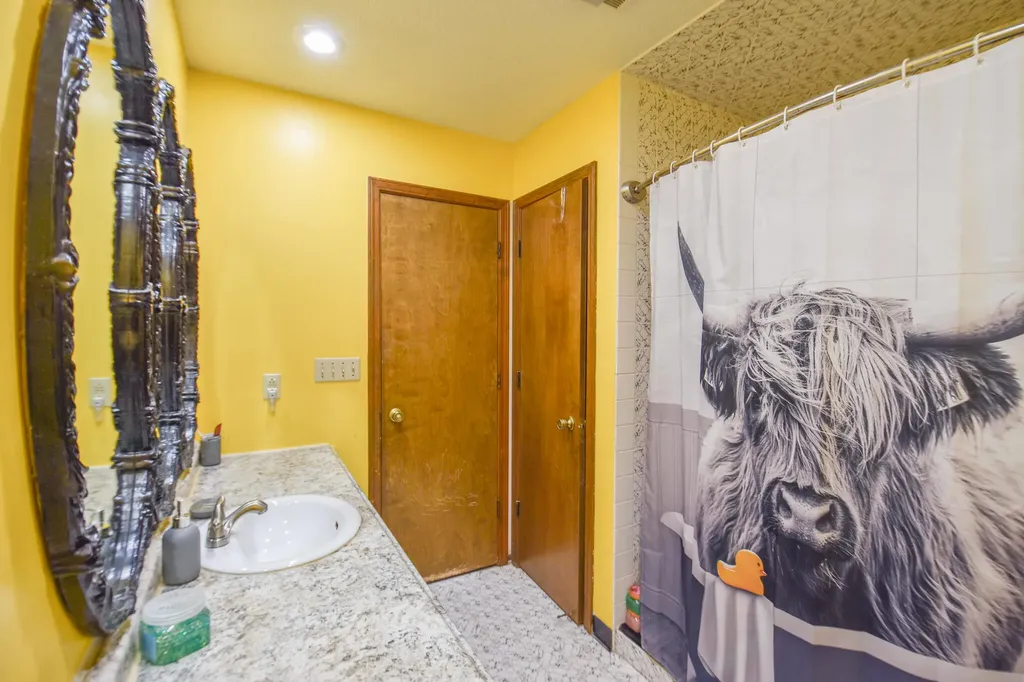 17 Linda Lane Coldwater City MI 49036