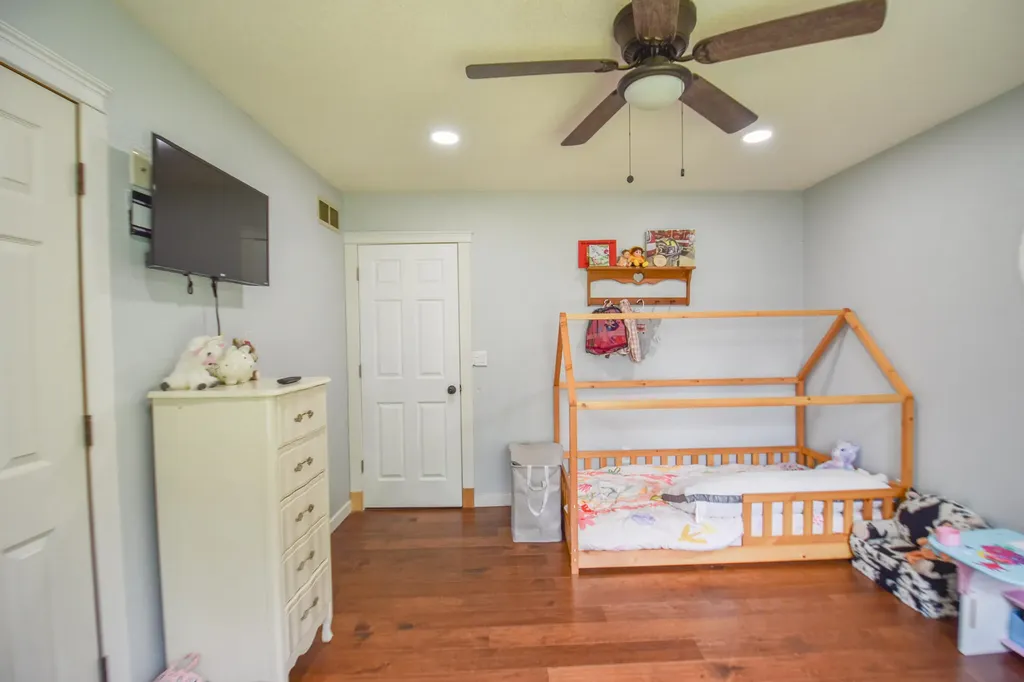 17 Linda Lane Coldwater City MI 49036