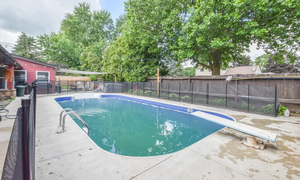 17 Linda Lane Coldwater City MI 49036