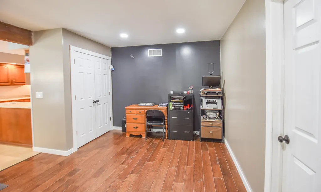 17 Linda Lane Coldwater City MI 49036