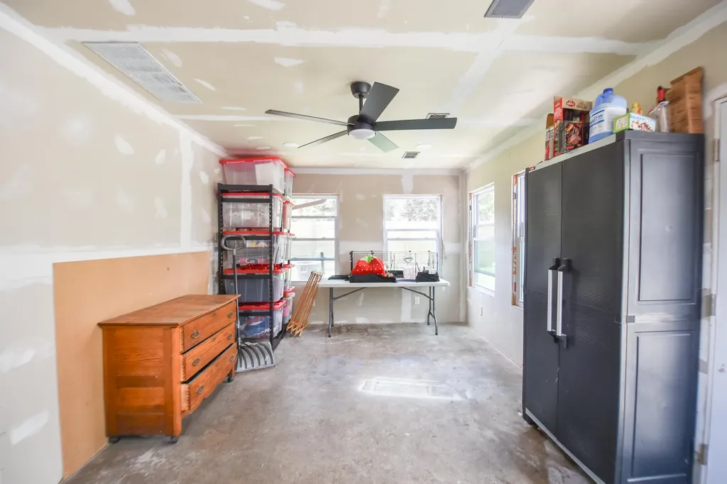 17 Linda Lane Coldwater City MI 49036