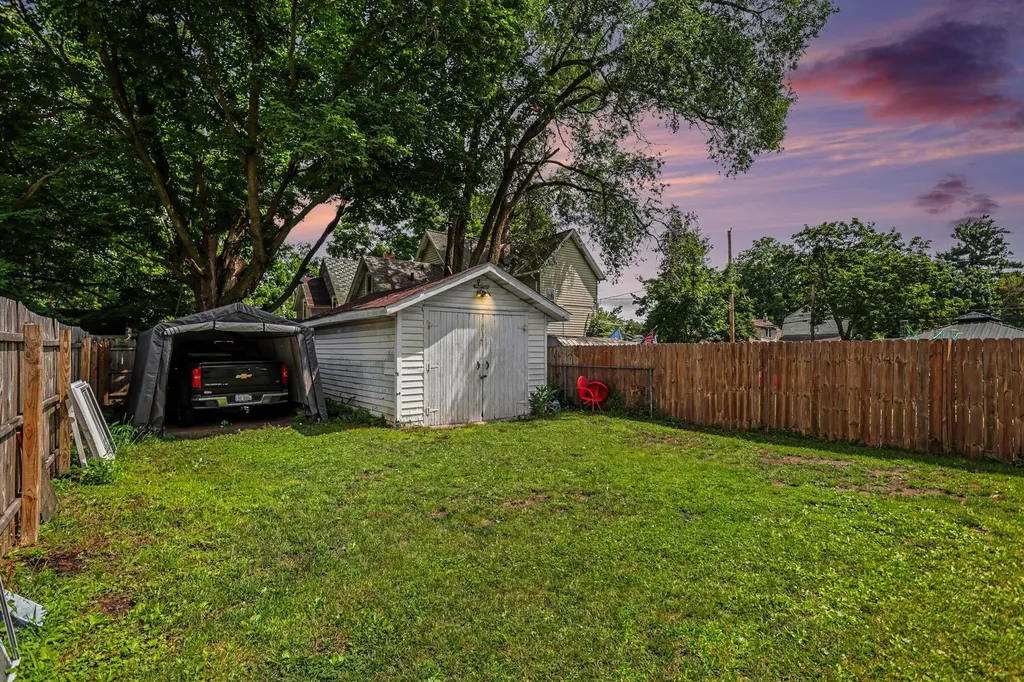 31 E Kingman Avenue E Battle Creek City MI 49014