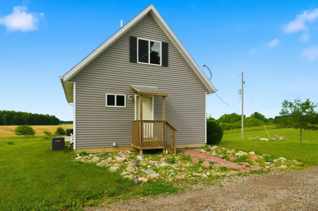 8785 Berry Road Reading Township MI 49274