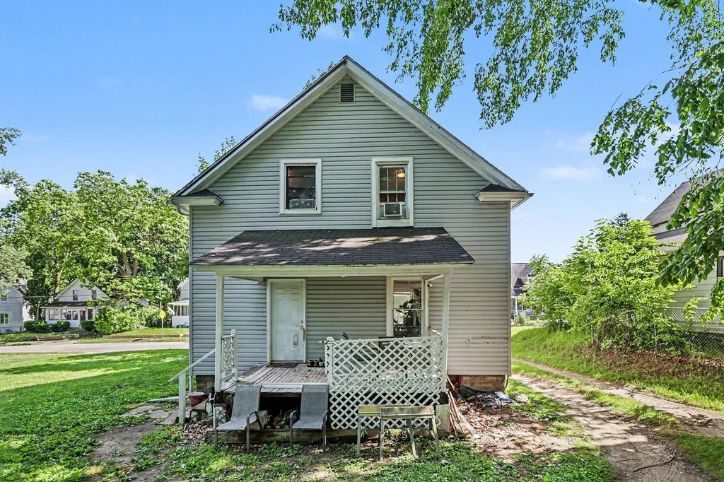 54 Frisbie Avenue Battle Creek City MI 49037