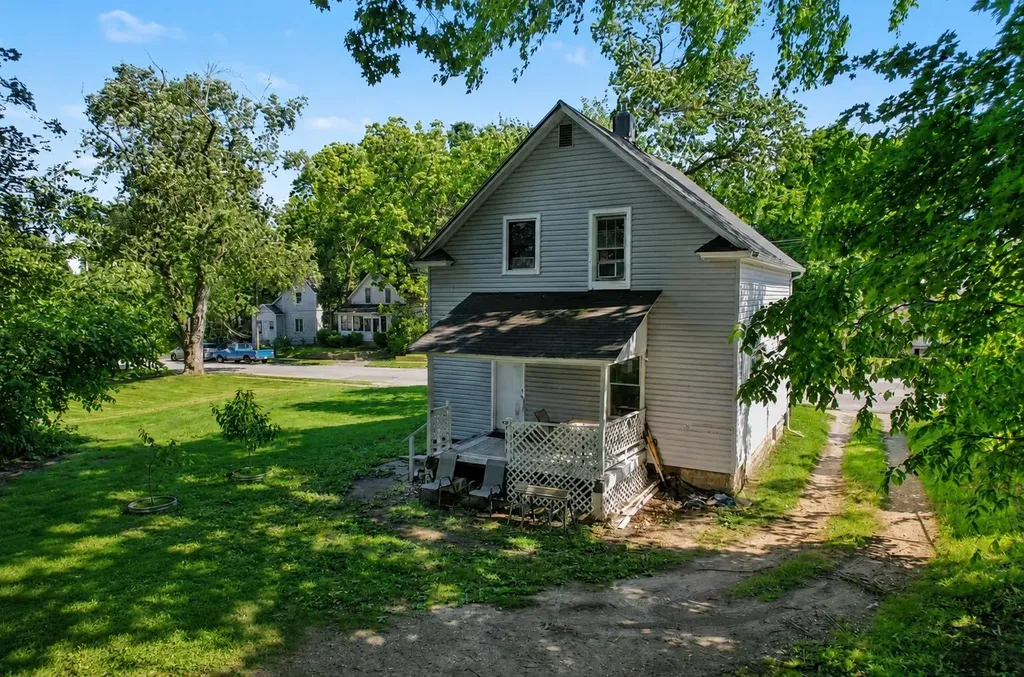 54 Frisbie Avenue Battle Creek City MI 49037
