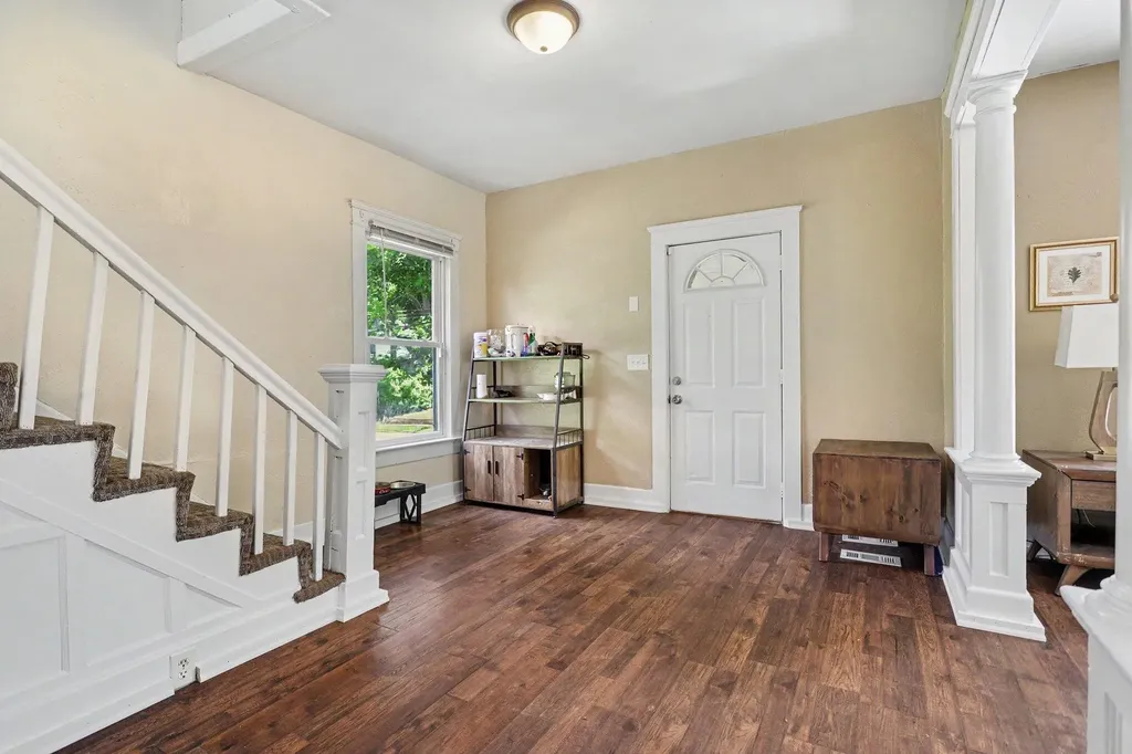 54 Frisbie Avenue Battle Creek City MI 49037