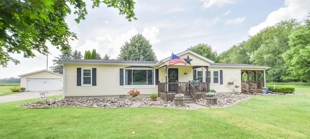 556 N Briggs Road Quincy Township MI 49082