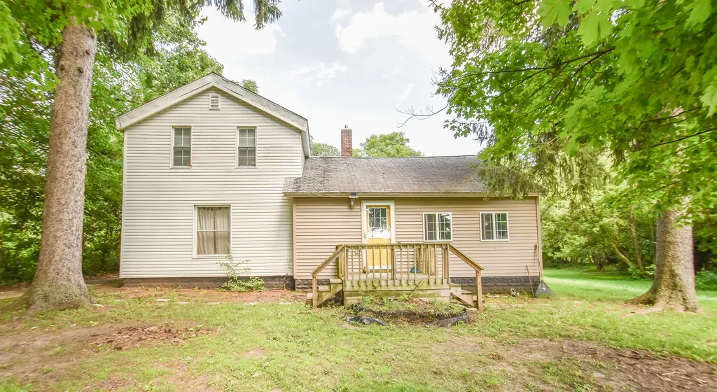 489 N Ray Quincy Road Quincy Township MI 49082