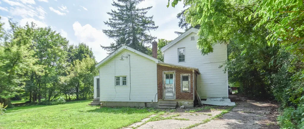 489 N Ray Quincy Road Quincy Township MI 49082