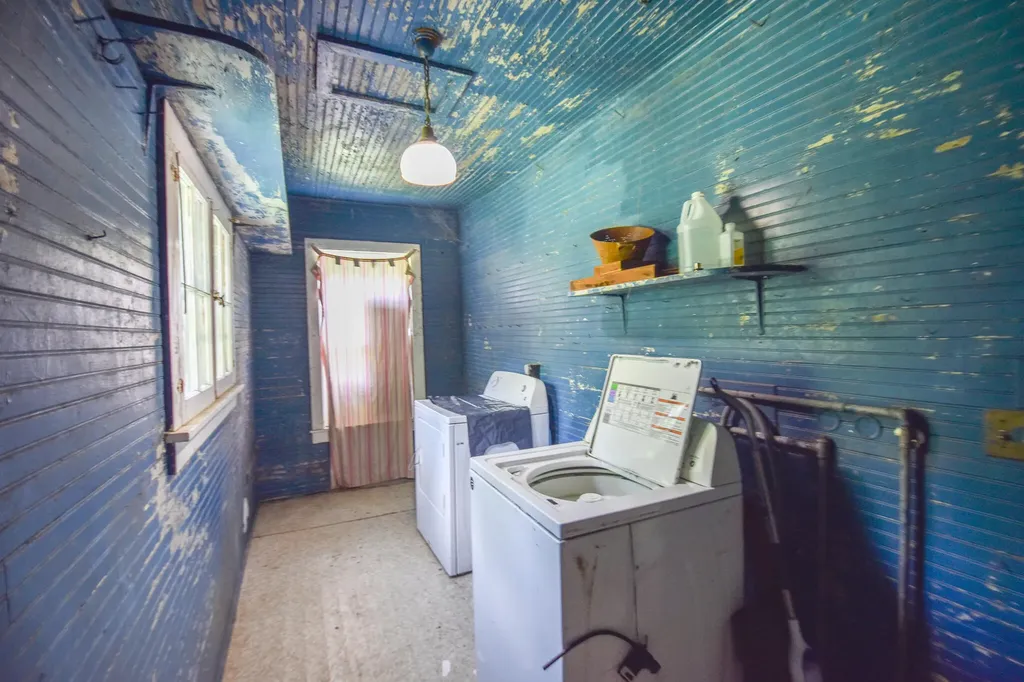 489 N Ray Quincy Road Quincy Township MI 49082