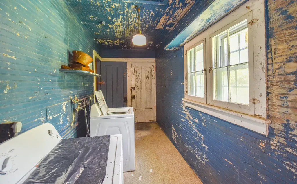 489 N Ray Quincy Road Quincy Township MI 49082