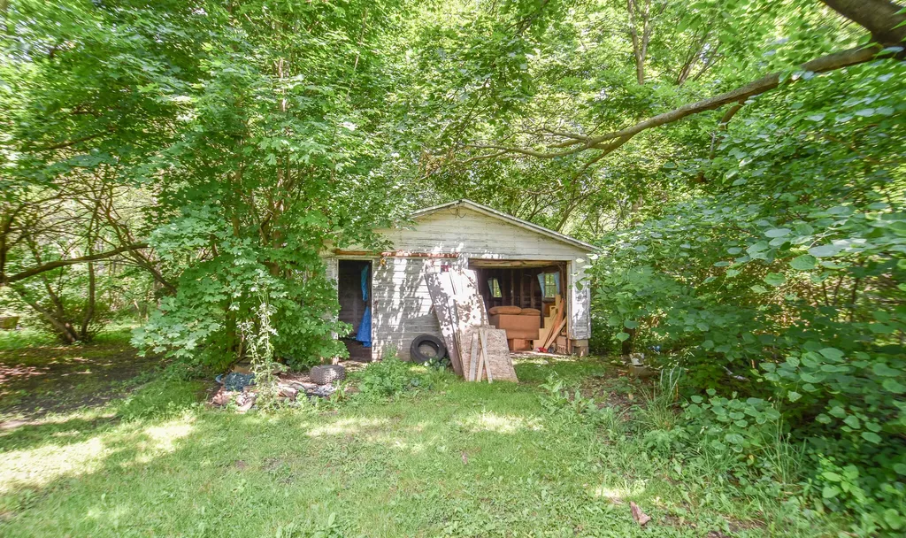 489 N Ray Quincy Road Quincy Township MI 49082