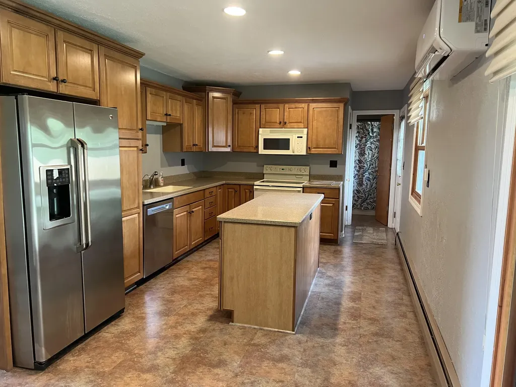 152 W Chicago Road Batavia Township MI 49036