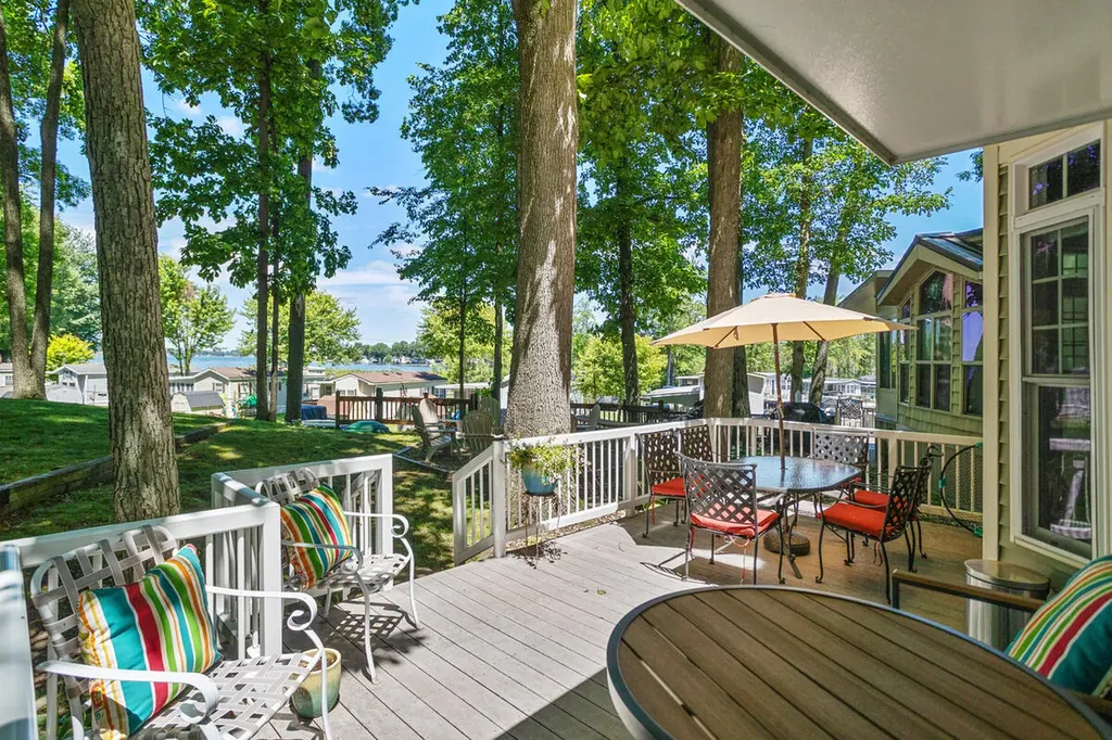 634 Hillview Lane Kinderhook Township MI 49036