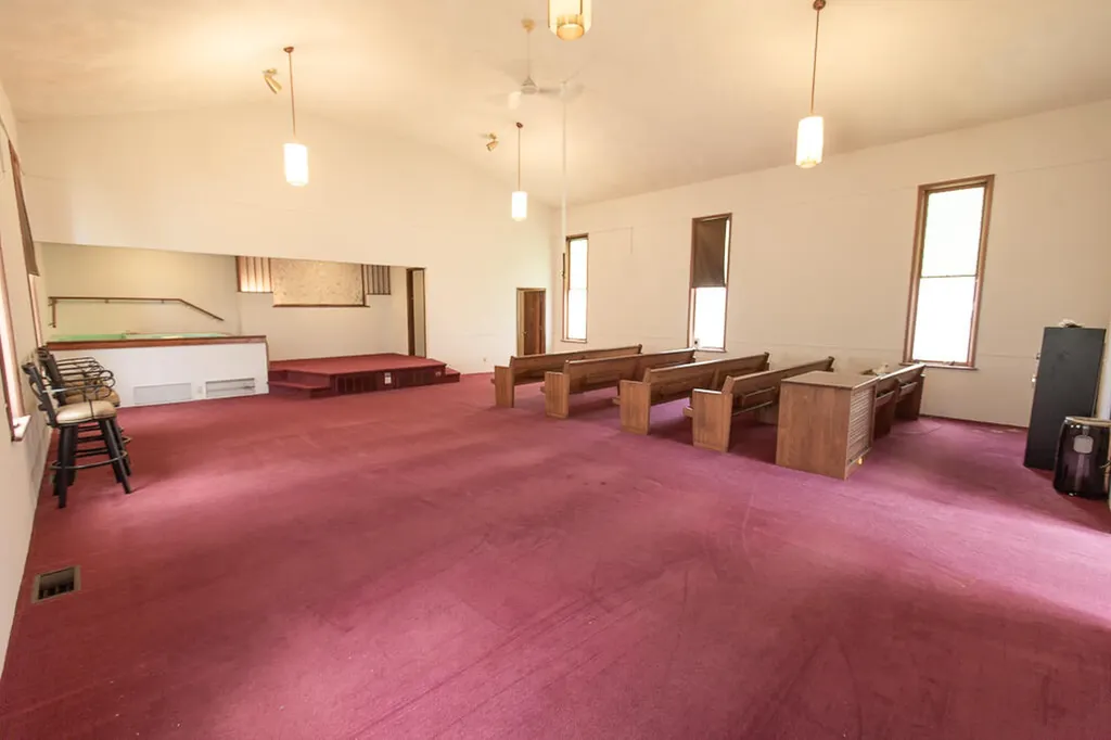 31 Vine Street Hillsdale City MI 49242