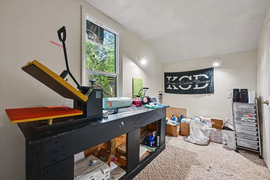 402 W Broadway Street Three Rivers City MI 49093