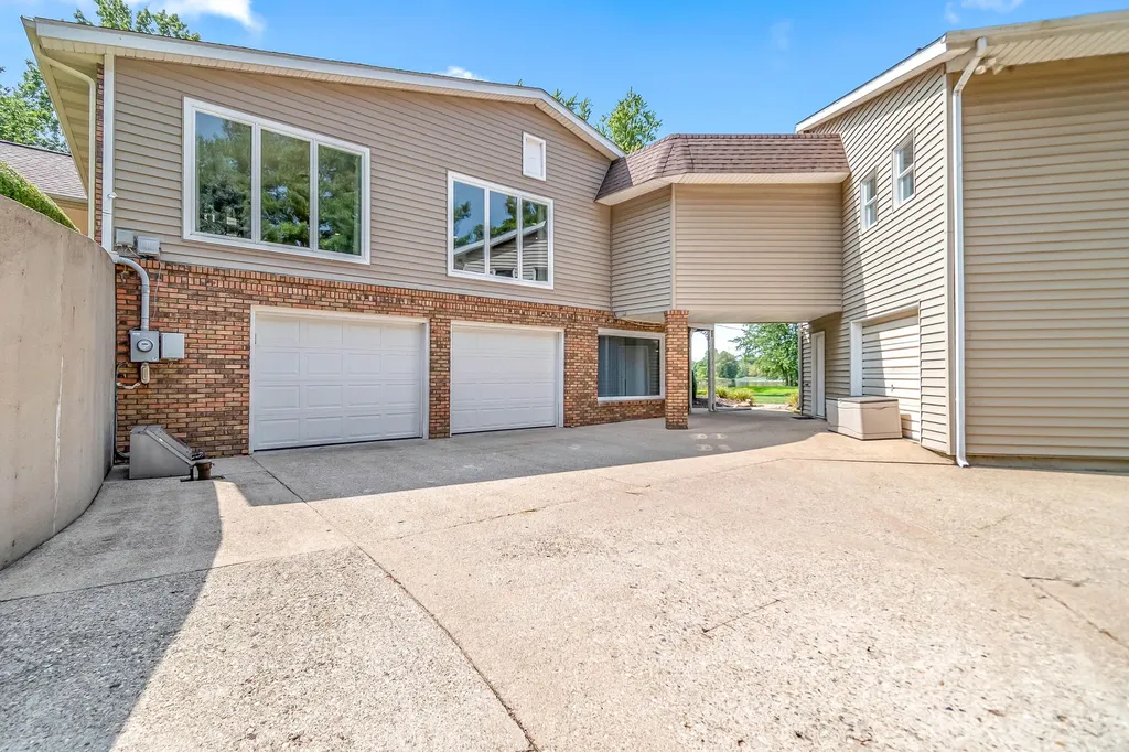 686 Leonard Drive Coldwater City MI 49036