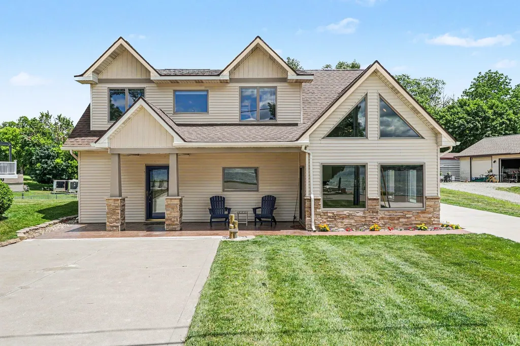 703 Lake Drive Ovid Township MI 49036